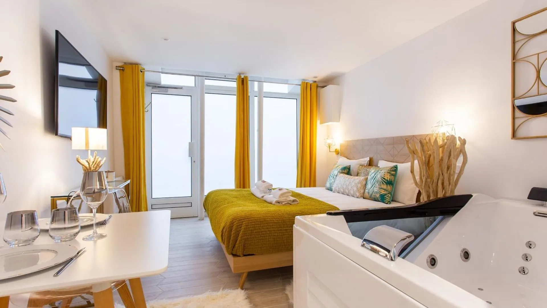 Charming Studio - 1Bd-2P - Batignolles Paris 0*,